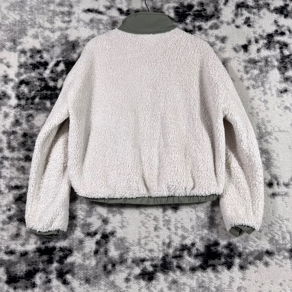 Vuori Cozy Sherpa Popover Womens Size Small Fleece Fuzzy Athleisure Gym - Picture 2 of 13